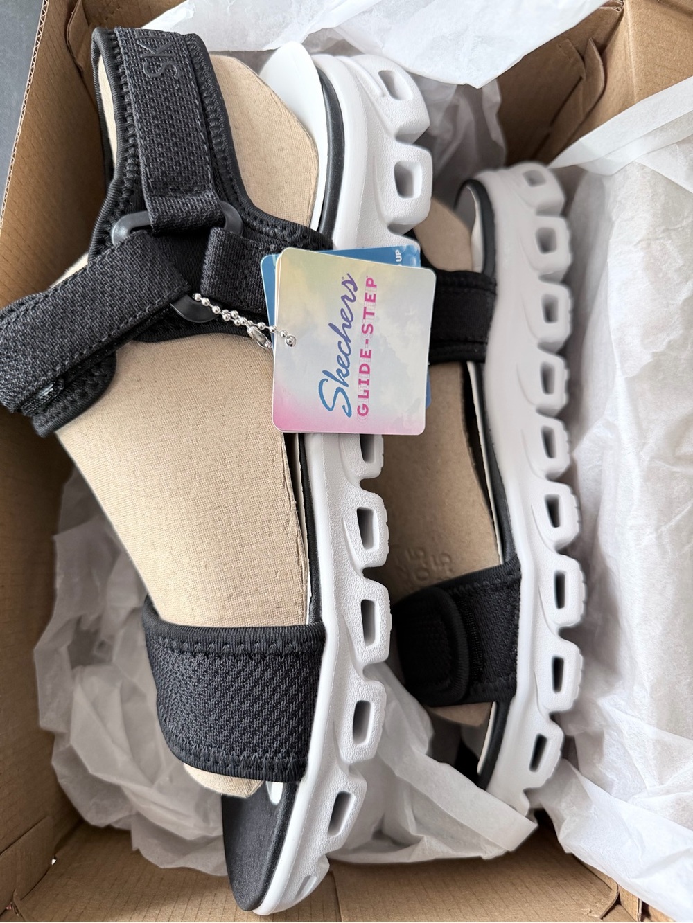 Skechers Black and White Glide-Step Platform Sport Sandals - Picture 1 of 5